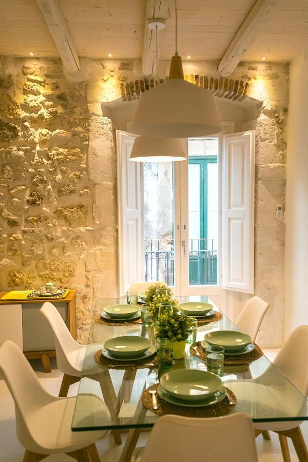 Veronique By Dimore In Sicily Apartment